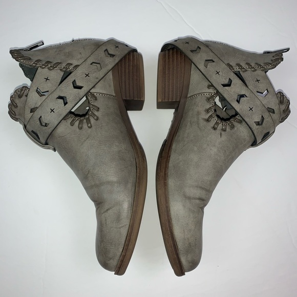 Rampage Gray Booties - Picture 6 of 9